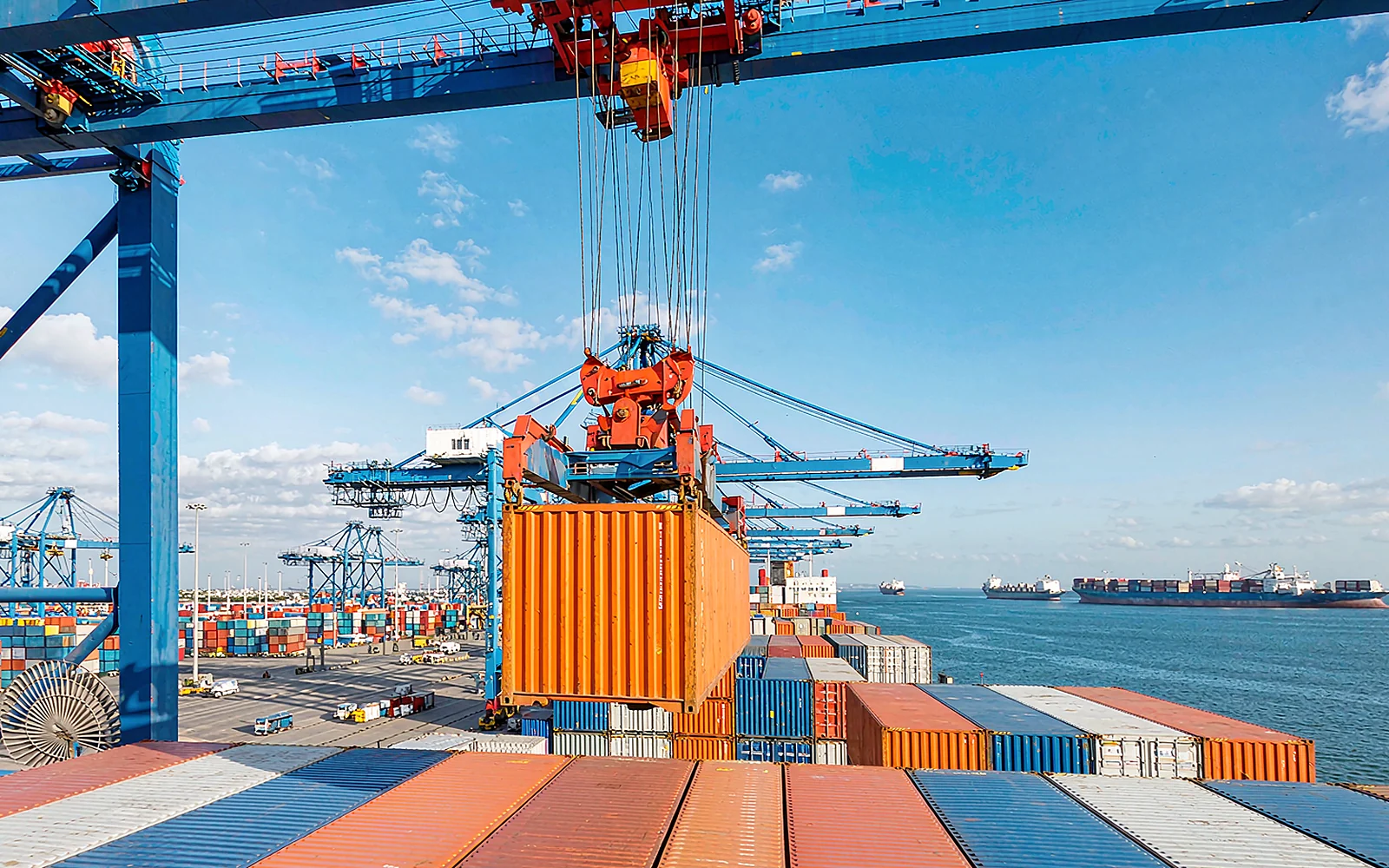 Container transport